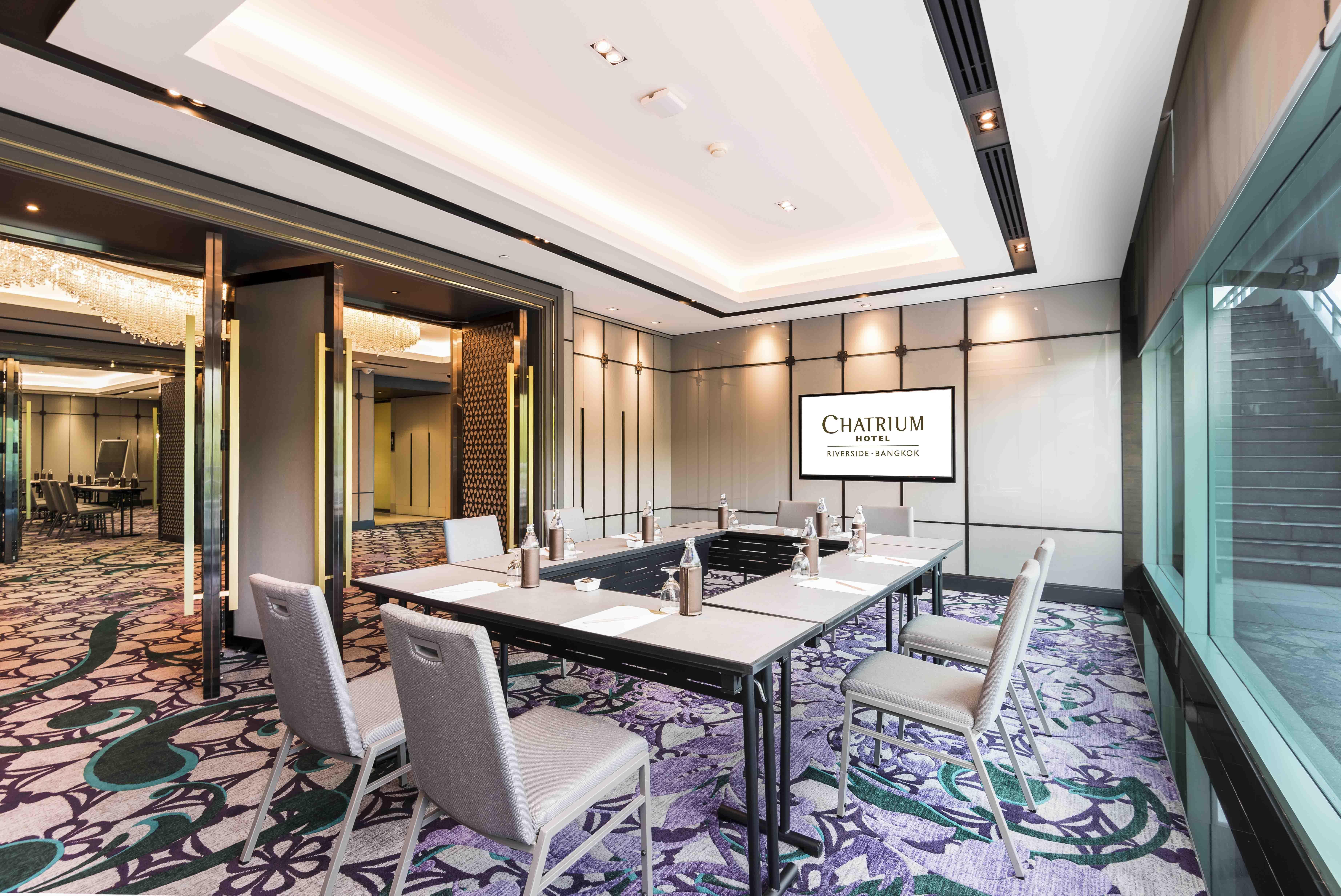 Chatrium Hotel Riverside Банкок Екстериор снимка Meeting room
