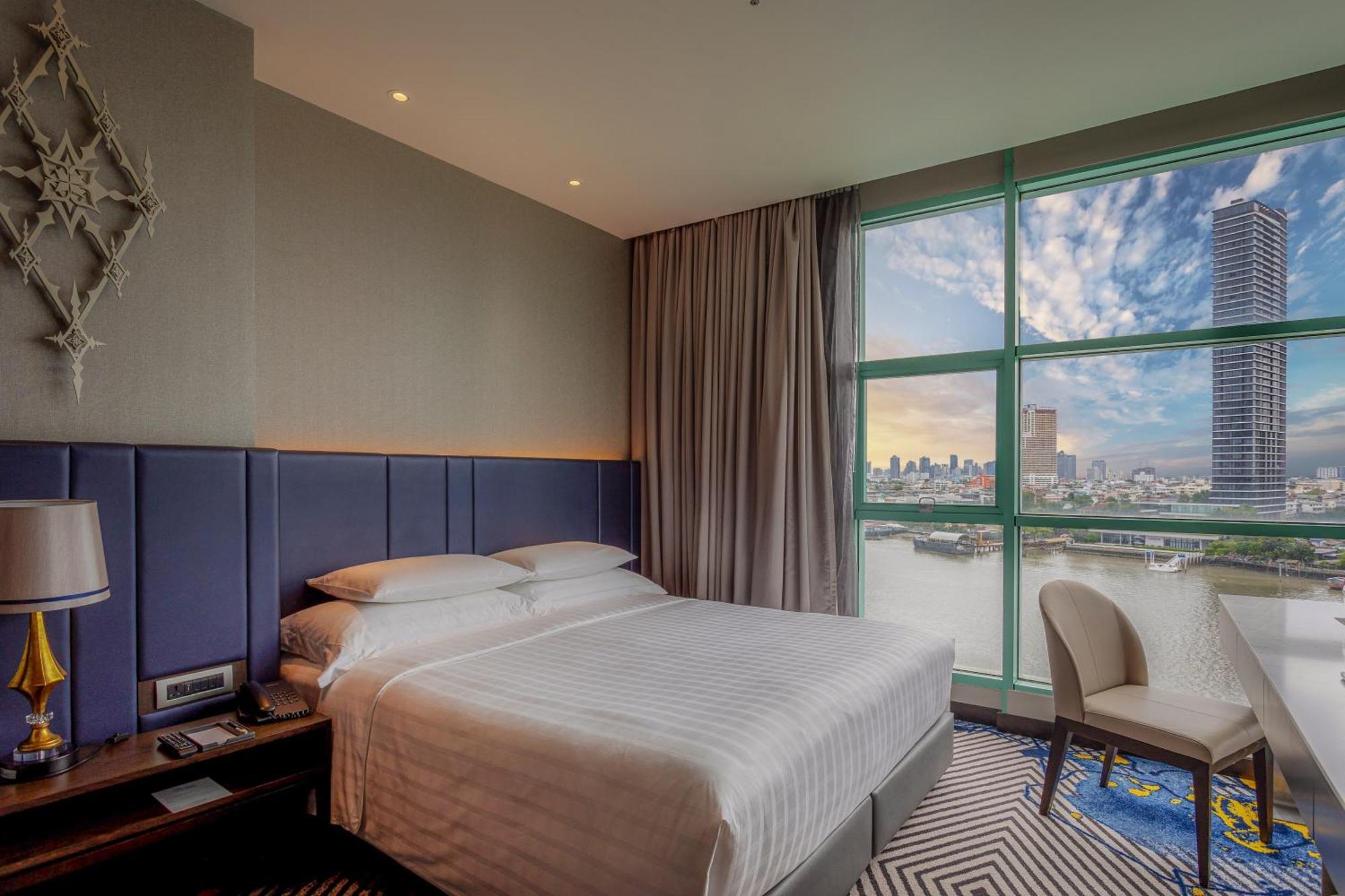 Chatrium Hotel Riverside Банкок Екстериор снимка Deluxe River View