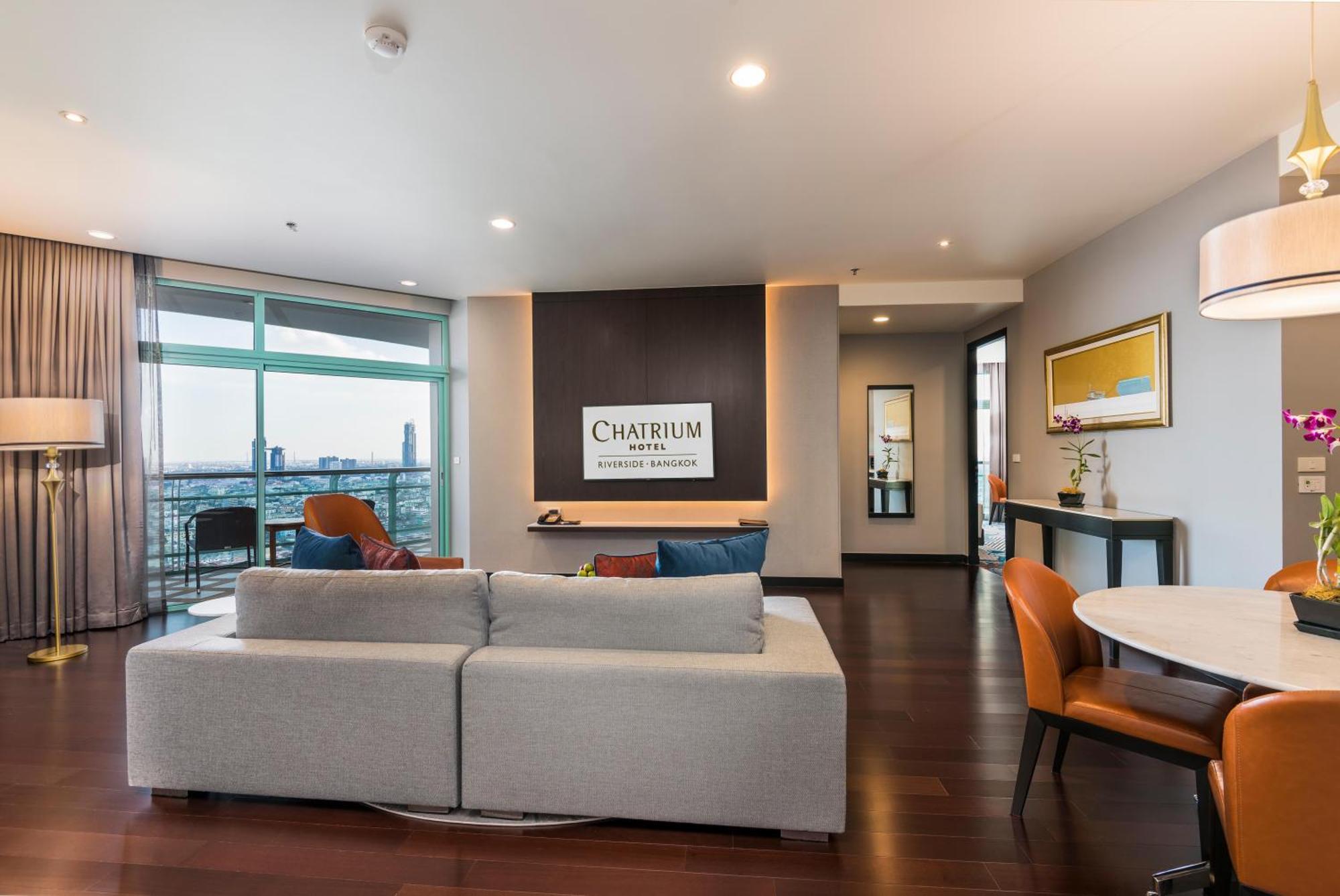 Chatrium Hotel Riverside Банкок Екстериор снимка Living room